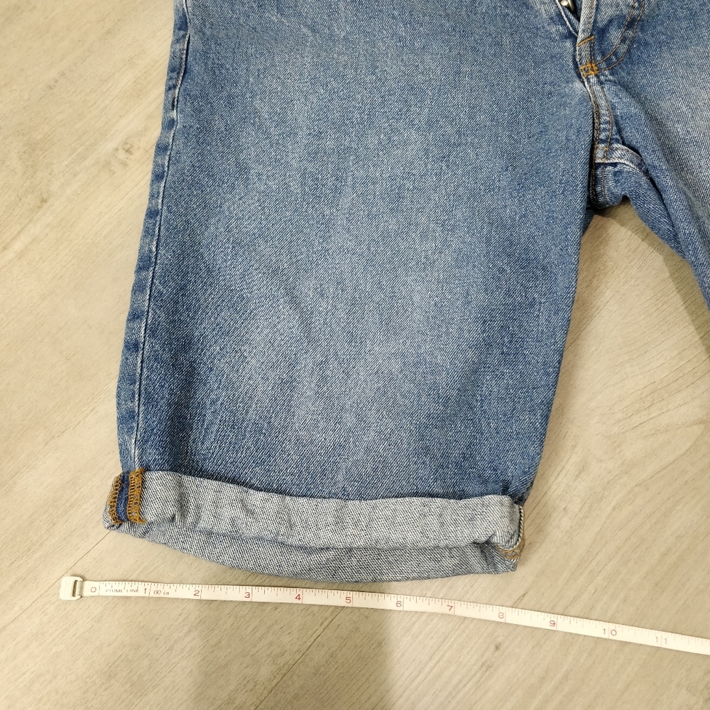 💯 Cotton Men's slim fit low waist blue jean shorts - Picture 8 of 13